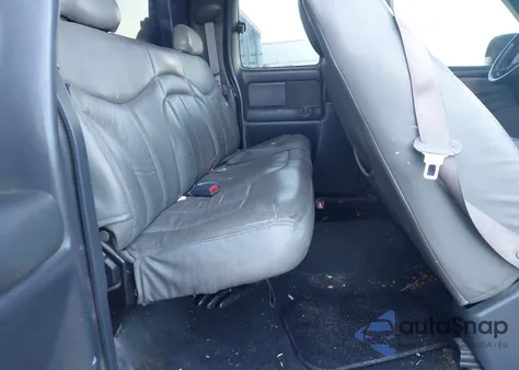 2002 GMC Sierra 2500Hd Sle from USA, damaged, VIN 1GTHC29UX2E147590